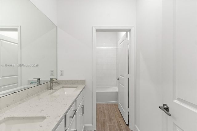 1162 Haywagon Trl, Loxahatchee, FL 33470