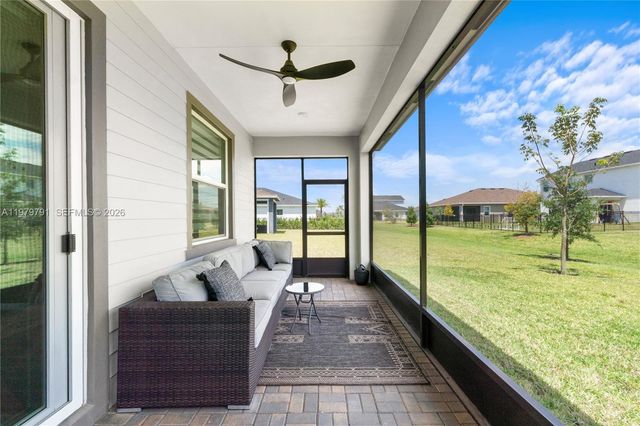 1162 Haywagon Trl, Loxahatchee, FL 33470