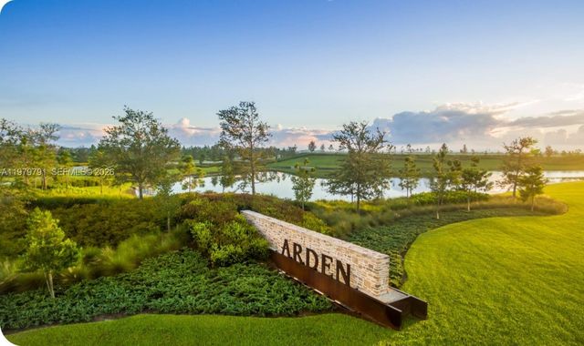 1162 Haywagon Trl, Loxahatchee, FL 33470