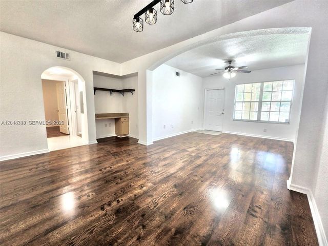 2209 Belmont Ln 2209, North Lauderdale, FL 33068