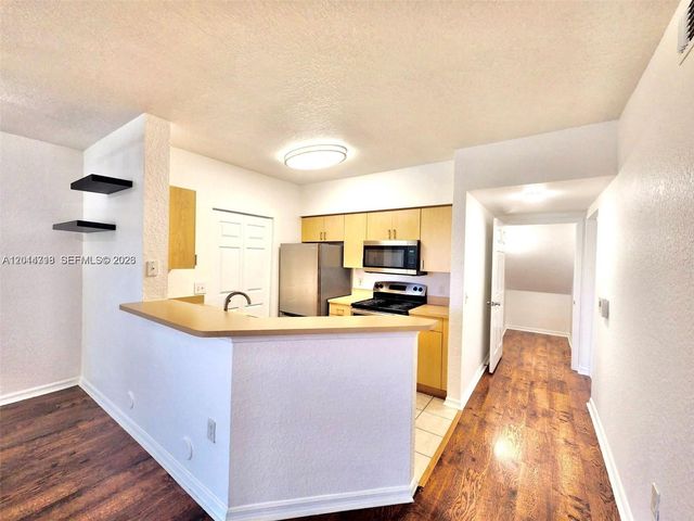 2209 Belmont Ln 2209, North Lauderdale, FL 33068