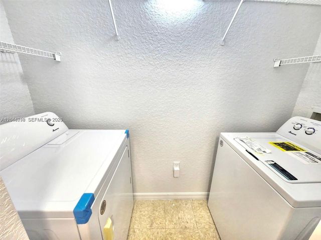 2209 Belmont Ln 2209, North Lauderdale, FL 33068
