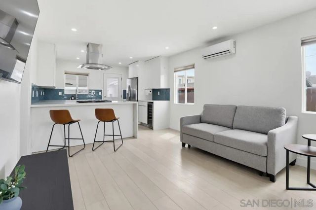 3281 New Jersey, Lemon Grove, CA 91945