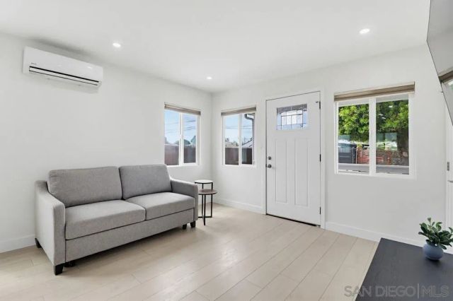 3281 New Jersey, Lemon Grove, CA 91945