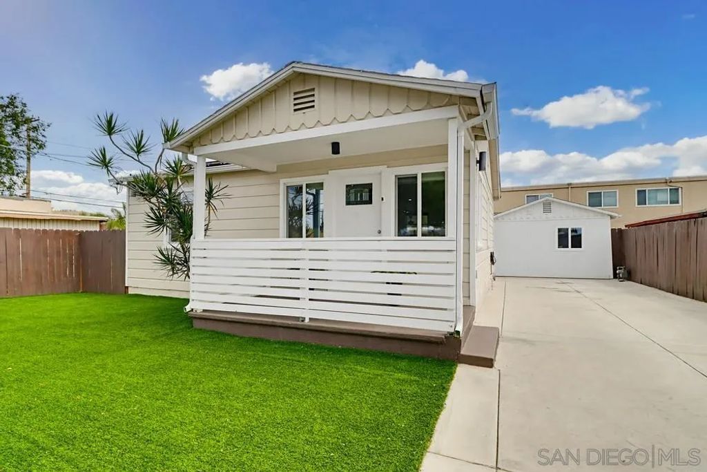 3281 New Jersey, Lemon Grove, CA 91945