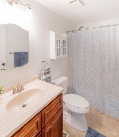 5902 Wade Road, Miami Twp, OH 45150