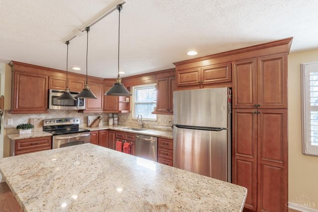 5902 Wade Road, Miami Twp, OH 45150