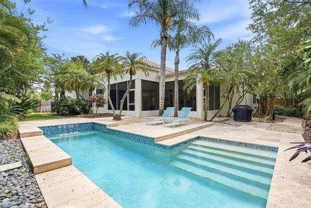 812 LIVE OAK TERRACE NE, St Petersburg, FL 33703