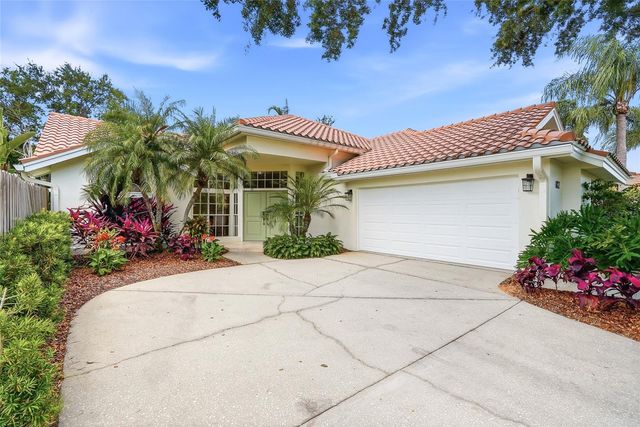 812 LIVE OAK TERRACE NE, St Petersburg, FL 33703