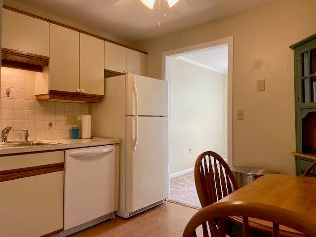 760 Highland Ave 7, Needham, MA 02494