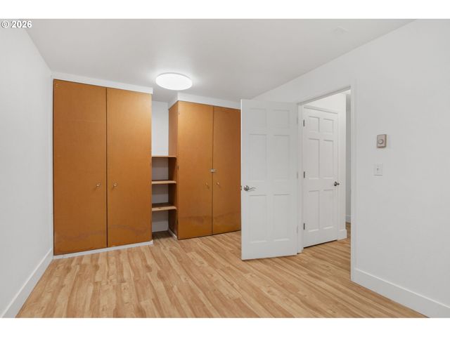 3653 Sw 52ND Pl, Portland, OR 97221