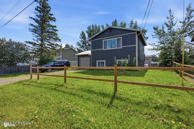 628 E Eklutna Avenue, Palmer, AK 99645