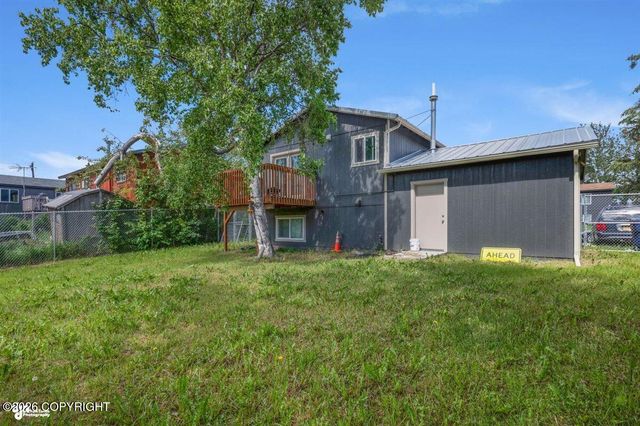 628 E Eklutna Avenue, Palmer, AK 99645