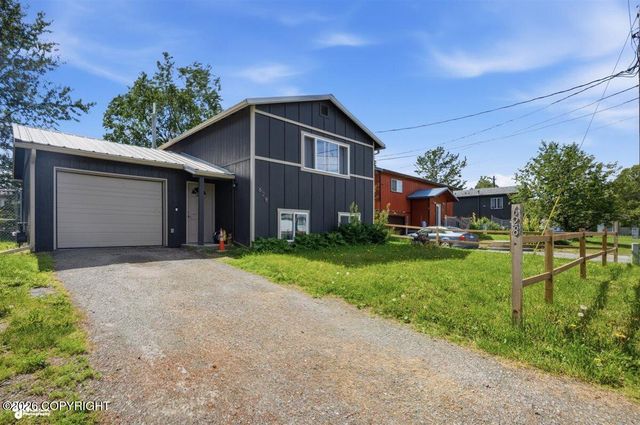 628 E Eklutna Avenue, Palmer, AK 99645
