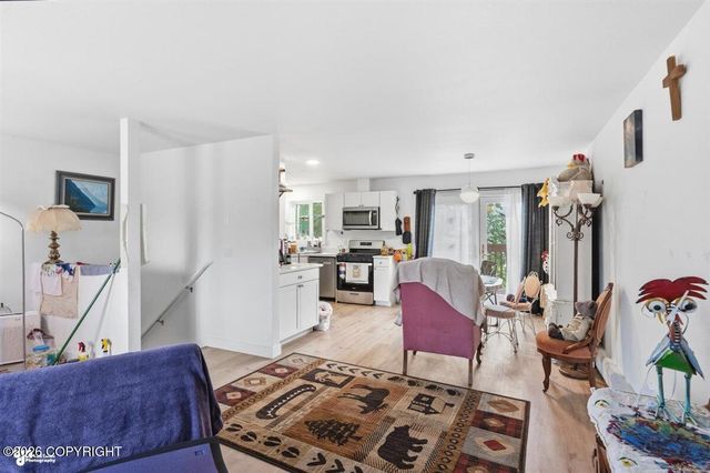 628 E Eklutna Avenue, Palmer, AK 99645