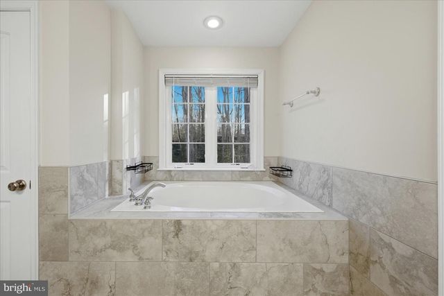 7374 KINGS HWY, King George, VA 22485