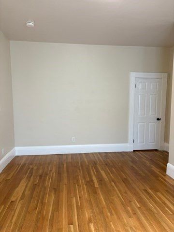 77-79 Millet St 79, Boston, MA 02124