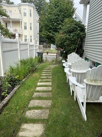 77-79 Millet St 79, Boston, MA 02124