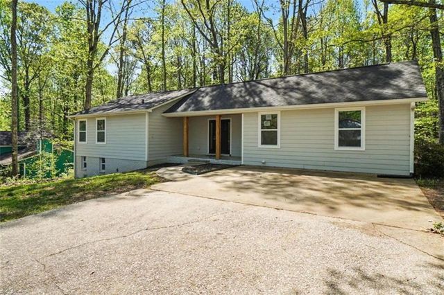 3165 Beaver Drive, Douglasville, GA 30135