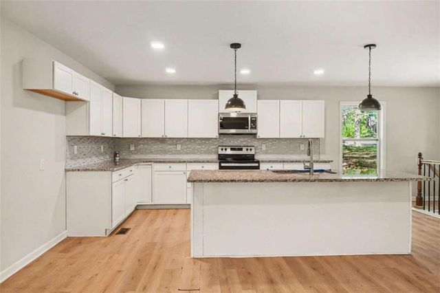 3165 Beaver Drive, Douglasville, GA 30135