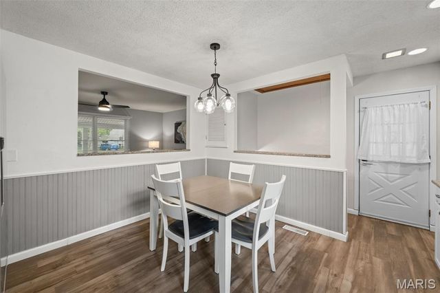 1290 Greenmar Drive, Fenton, MO 63026