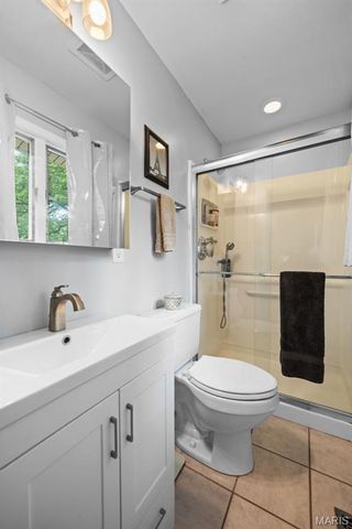1290 Greenmar Drive, Fenton, MO 63026