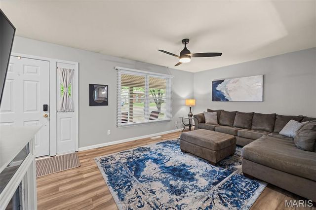 1290 Greenmar Drive, Fenton, MO 63026