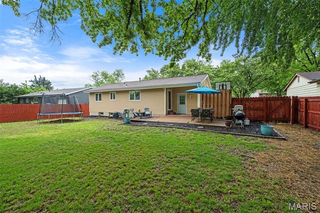 1290 Greenmar Drive, Fenton, MO 63026