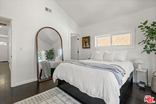 1012 Dexter Street, Los Angeles, CA 90042