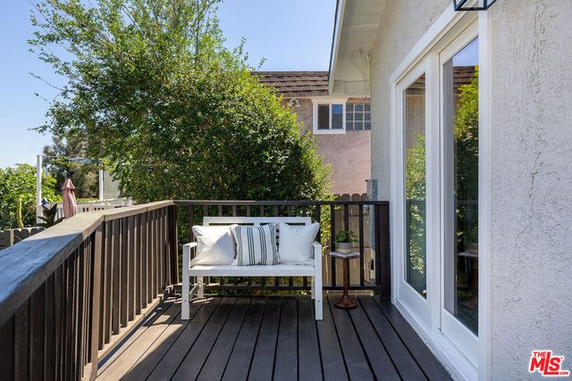 1012 Dexter Street, Los Angeles, CA 90042