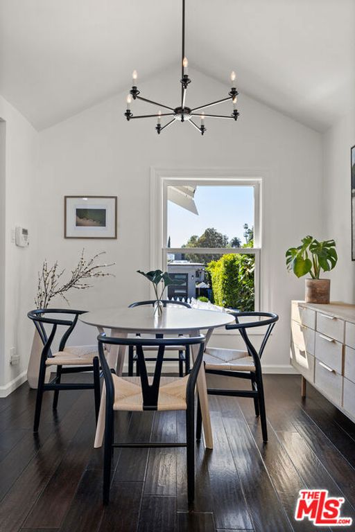 Image 9 of property listing at 1012 Dexter Street, Los Angeles, CA 90042