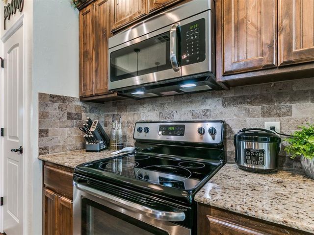 11487 Stonecrest, Guthrie, OK 73044