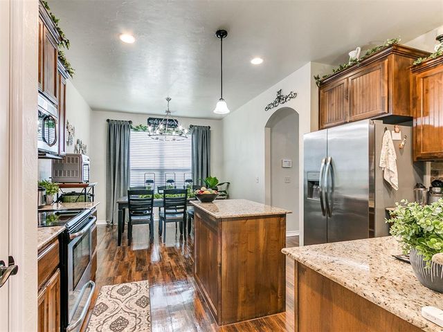 11487 Stonecrest, Guthrie, OK 73044