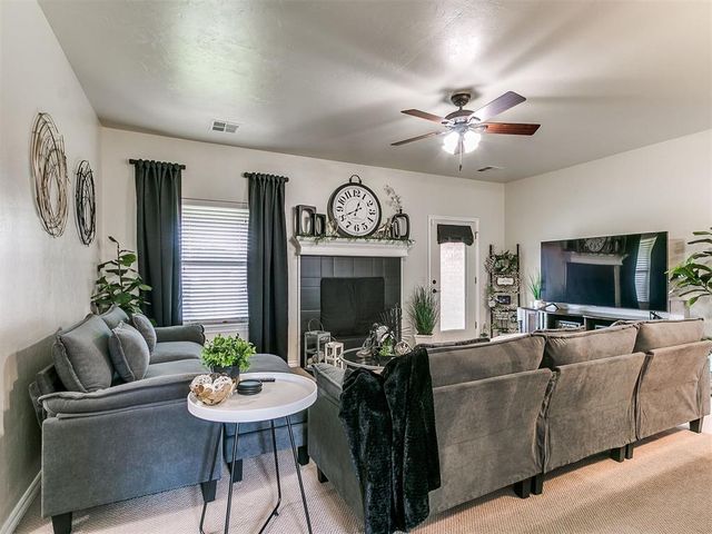 11487 Stonecrest, Guthrie, OK 73044