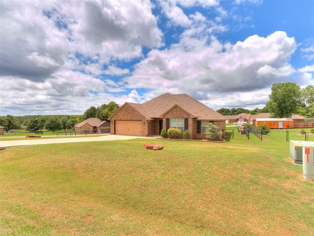 11487 Stonecrest, Guthrie, OK 73044