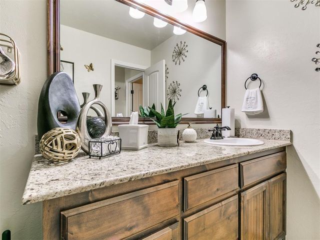 11487 Stonecrest, Guthrie, OK 73044