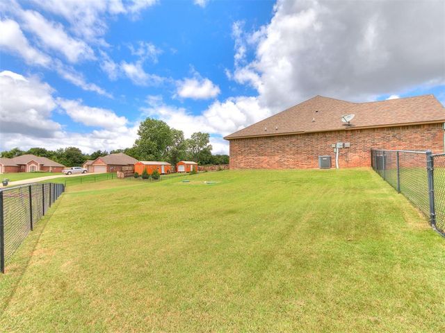 11487 Stonecrest, Guthrie, OK 73044