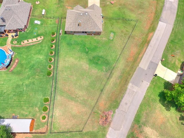 11487 Stonecrest, Guthrie, OK 73044
