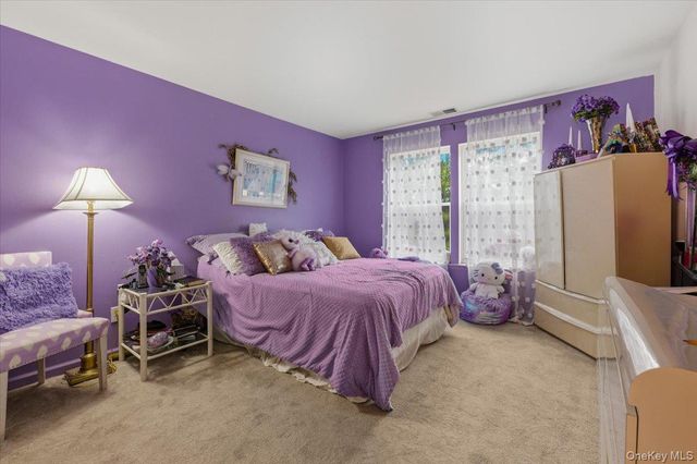 11 Island Trail, Mount Sinai, NY 11766