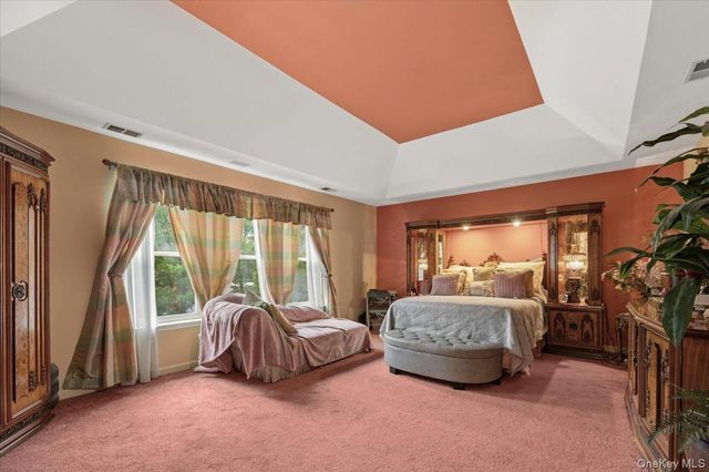 11 Island Trail, Mount Sinai, NY 11766