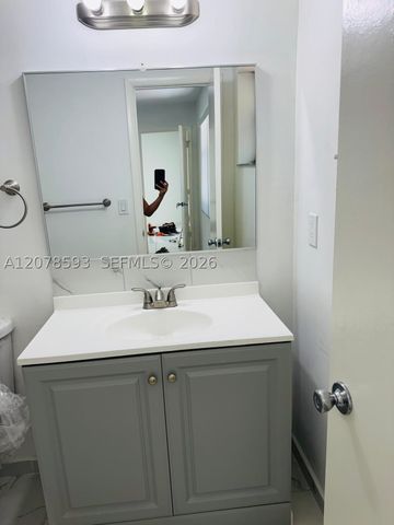 1441 Woodpecker St 1441, Homestead, FL 33035