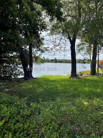 1441 Woodpecker St 1441, Homestead, FL 33035