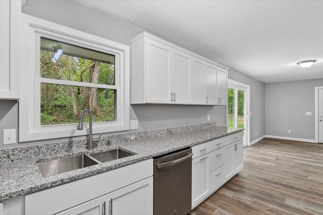 2027 N Washington Street, Janesville, WI 53548
