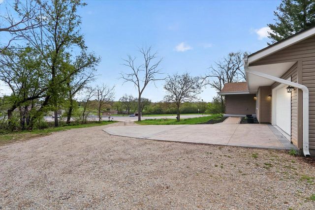 2027 N Washington Street, Janesville, WI 53548