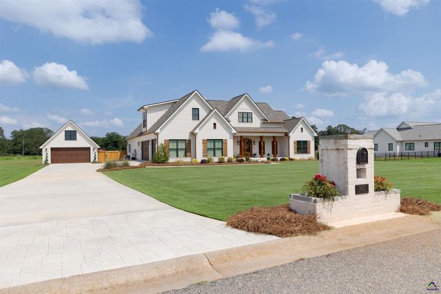 382 Bonanza Way, Fort Valley, GA 31030