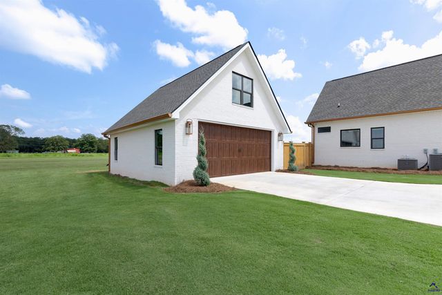 382 Bonanza Way, Fort Valley, GA 31030