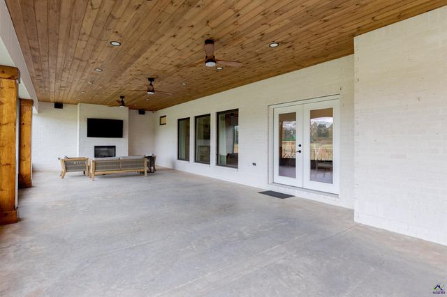 382 Bonanza Way, Fort Valley, GA 31030