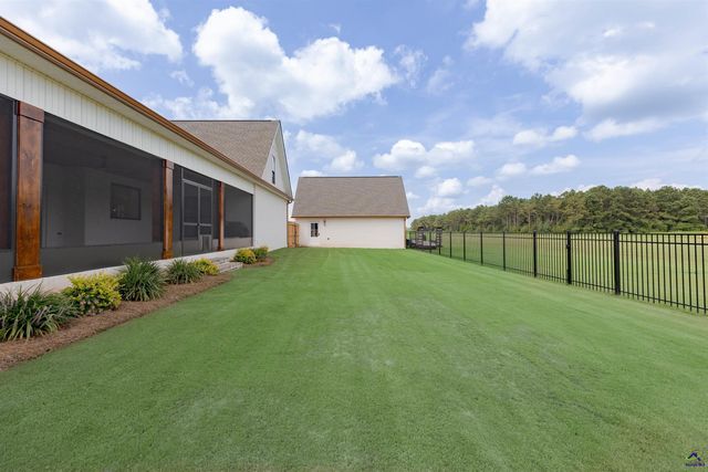 382 Bonanza Way, Fort Valley, GA 31030