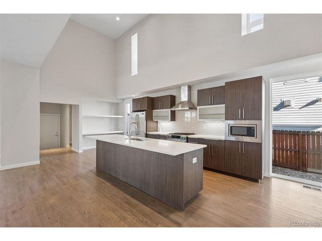 3215 S Dahlia St, Denver, CO 80222