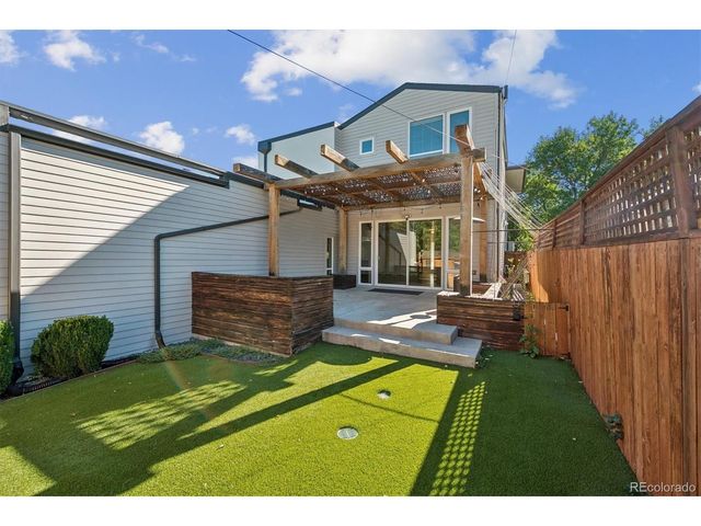 3215 S Dahlia St, Denver, CO 80222